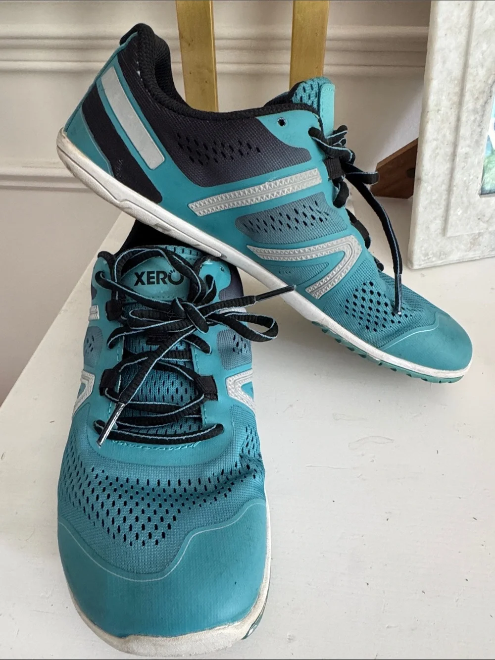 Xero Women's Teal Lightweight Athletic Sneakers